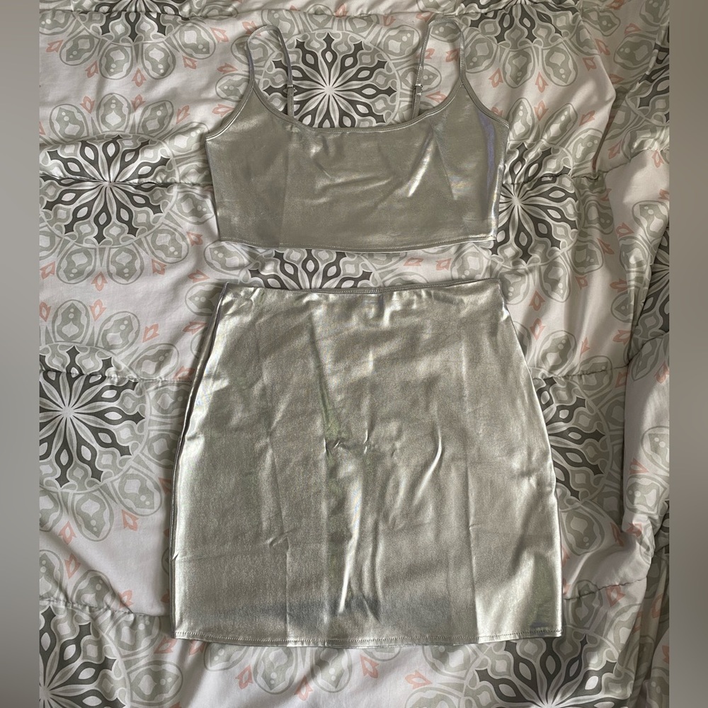 Silver holographic 2 piece set